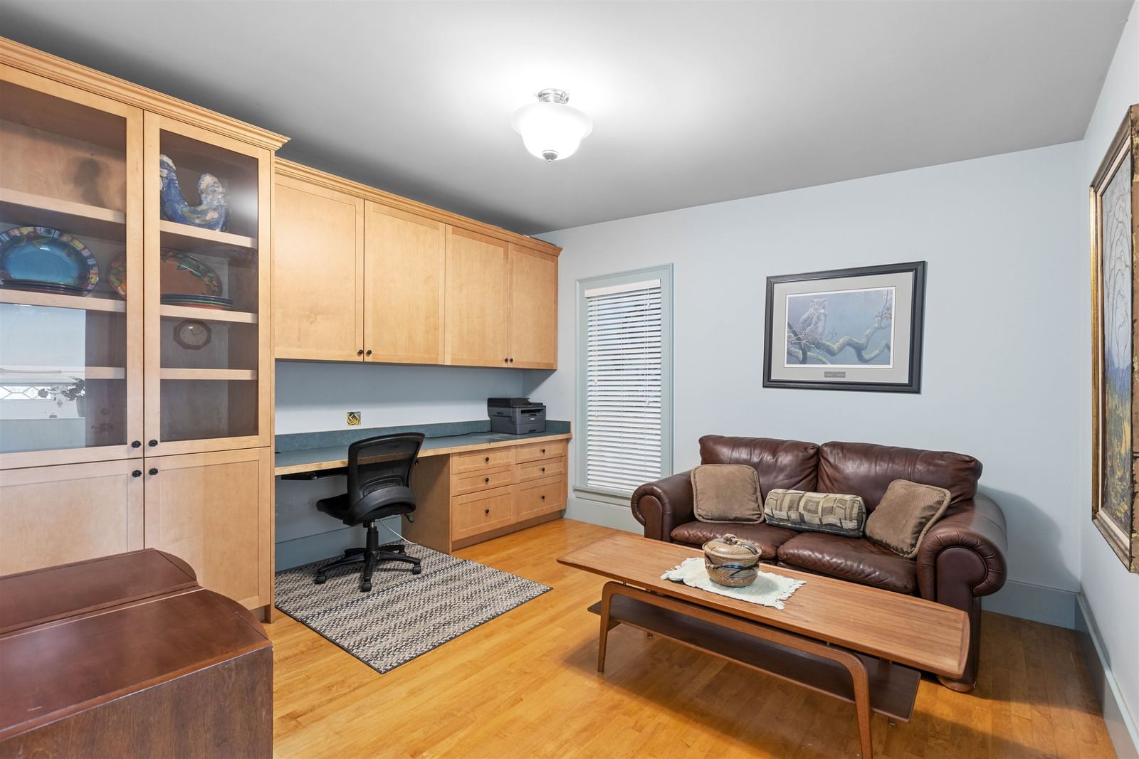 Listing Image 12