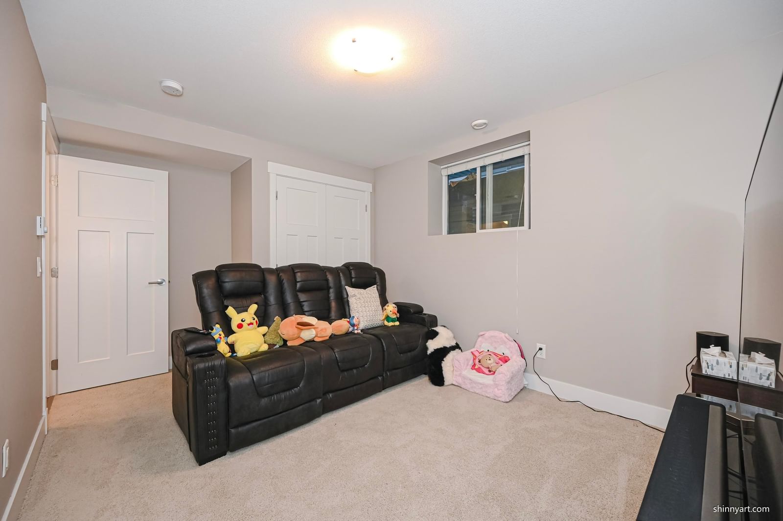 Listing Image 31