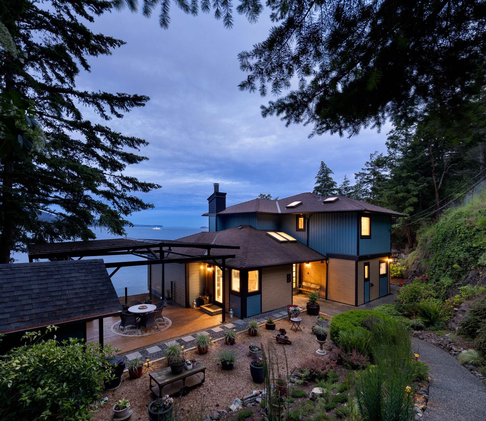 Listing Image 6