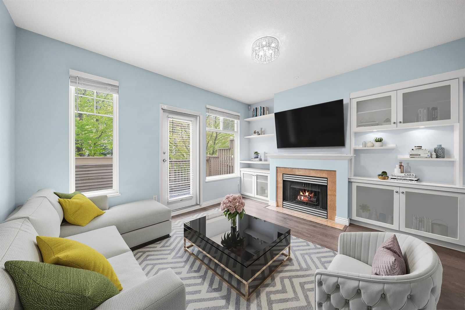 Listing Image 1
