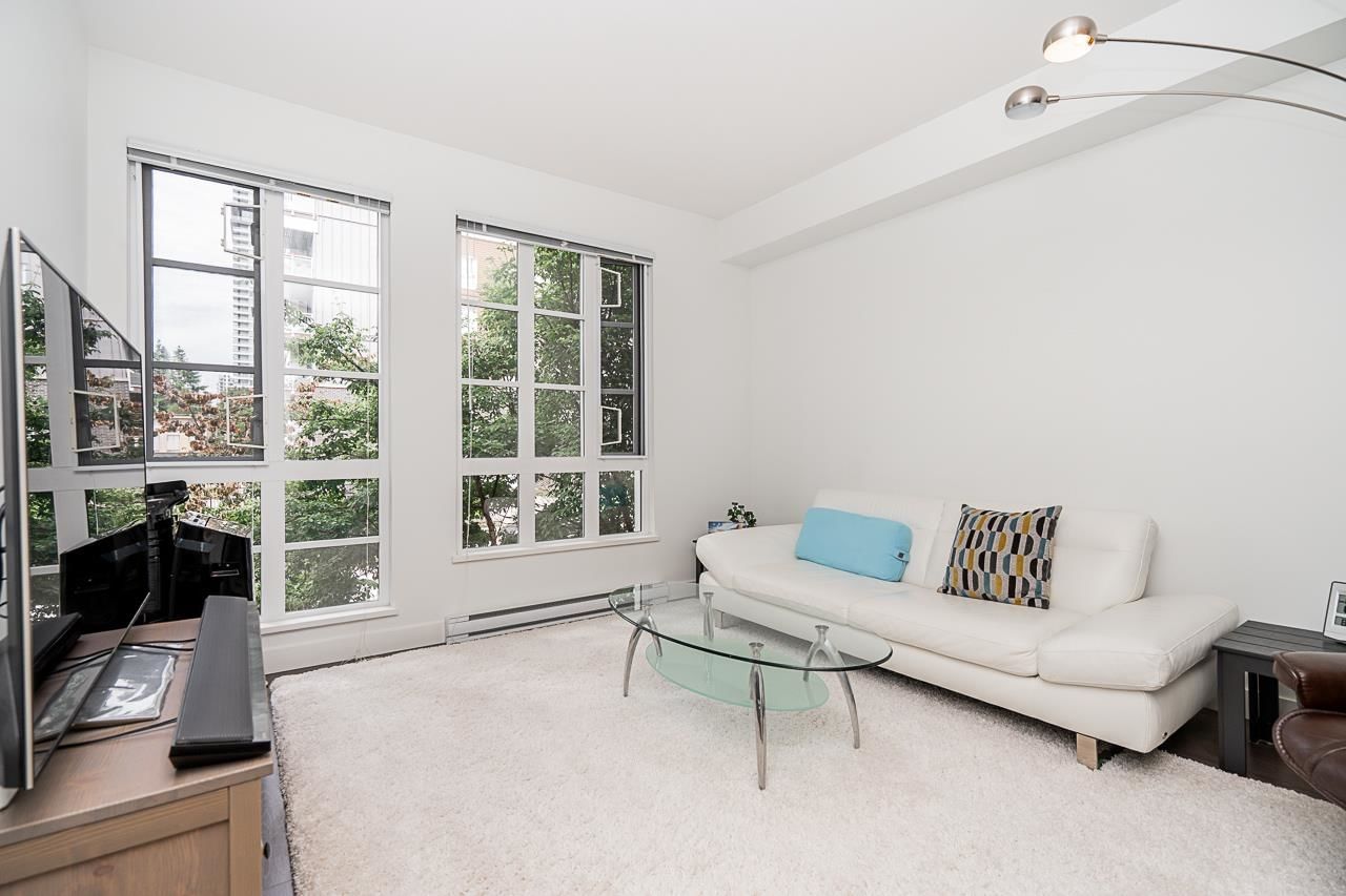 Listing Image 14