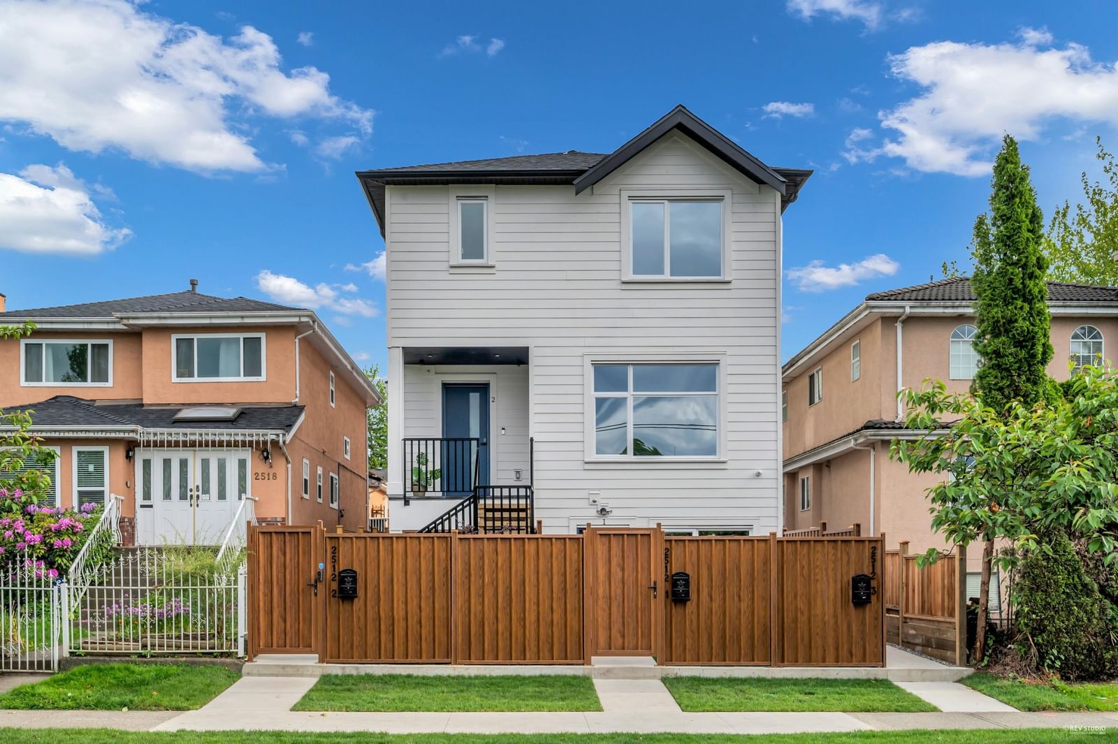 Listing Image 19