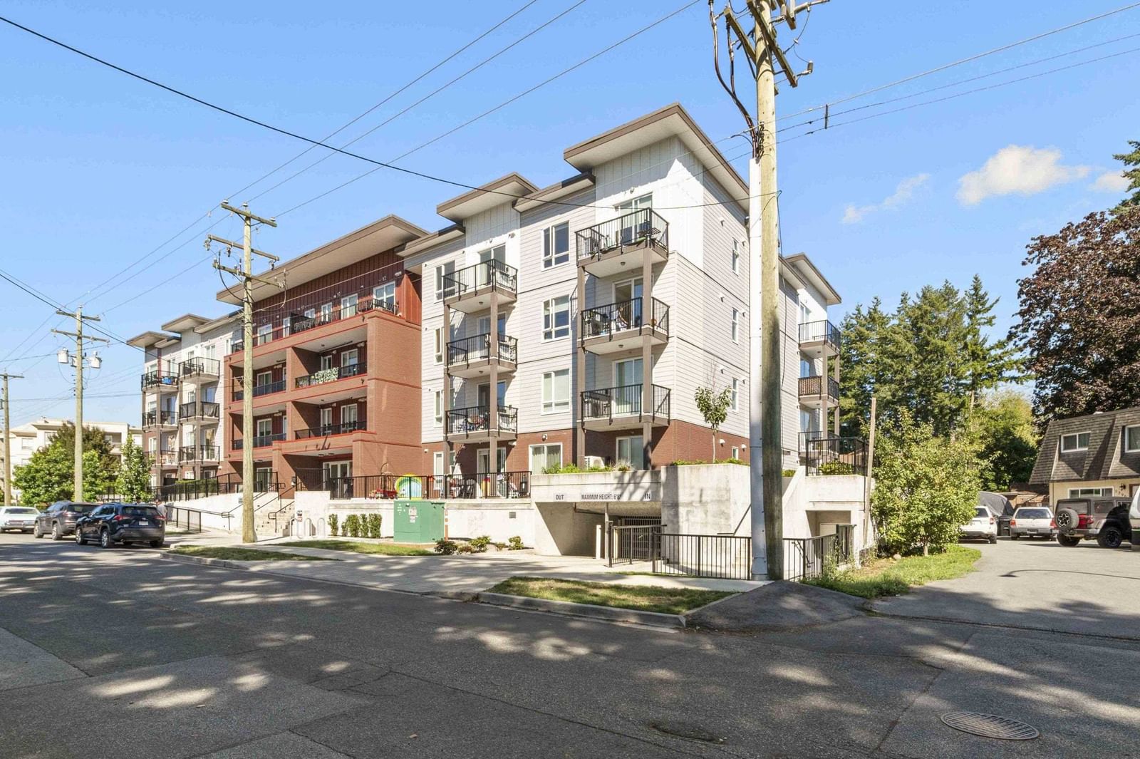Listing Image 18