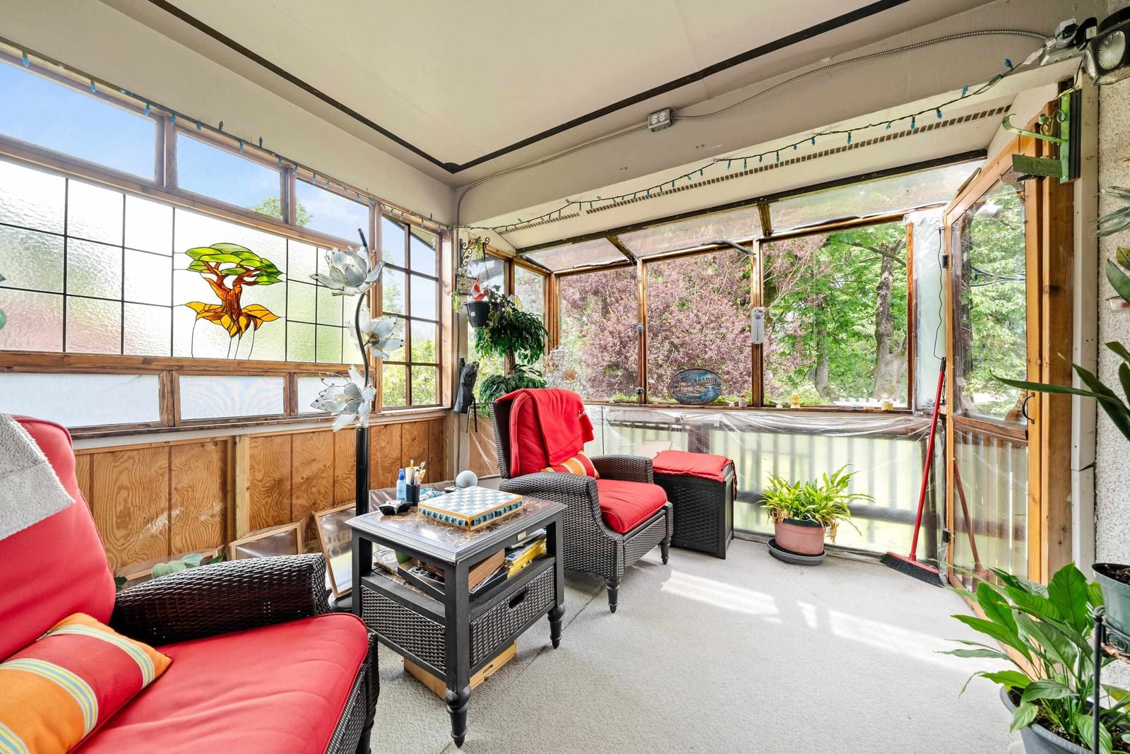 Listing Image 11