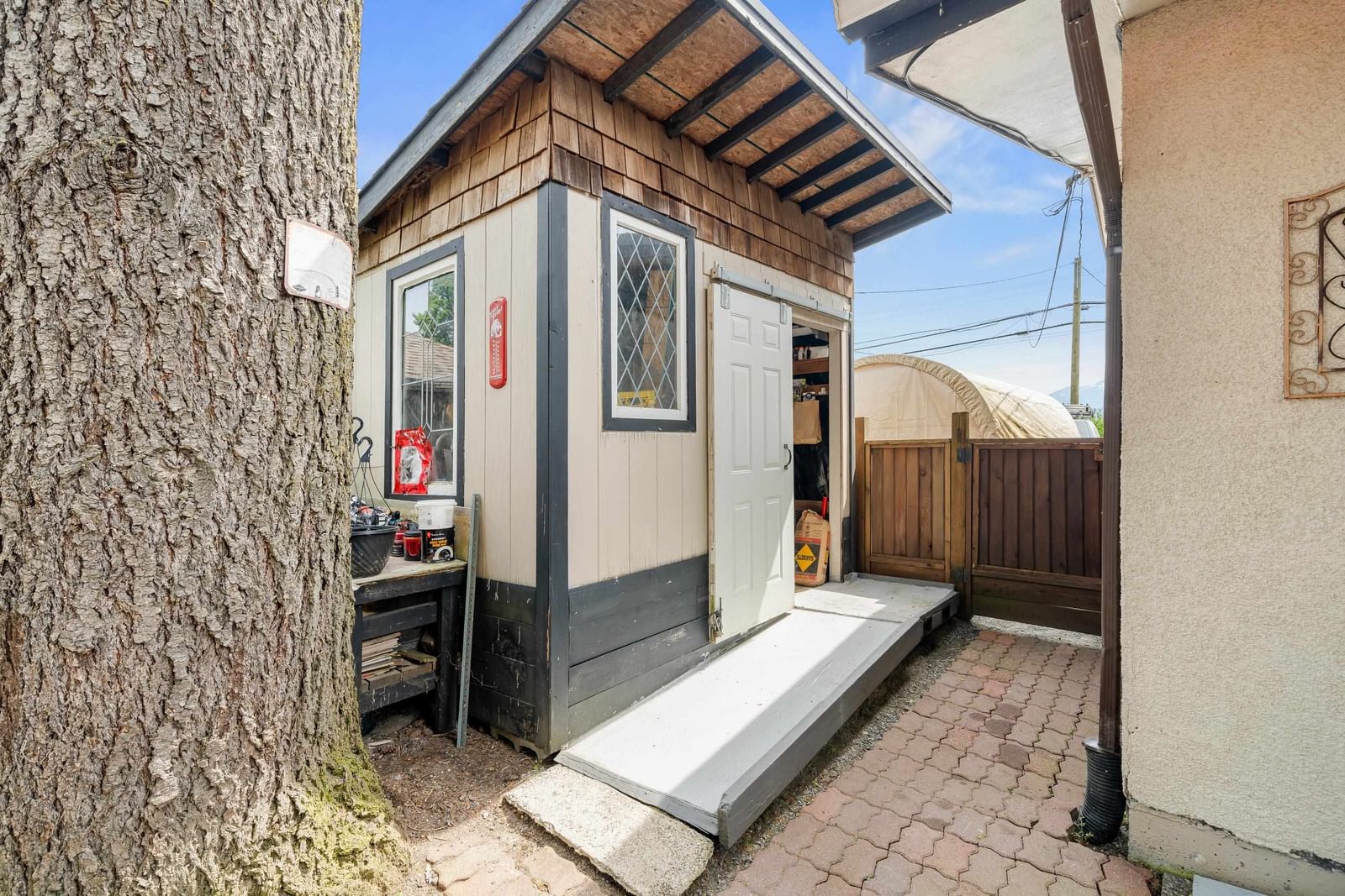 Listing Image 23