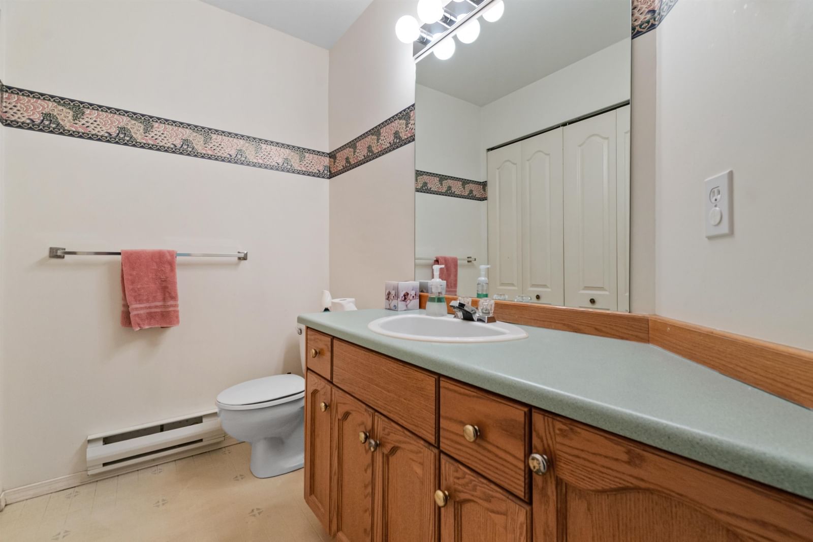 Listing Image 16