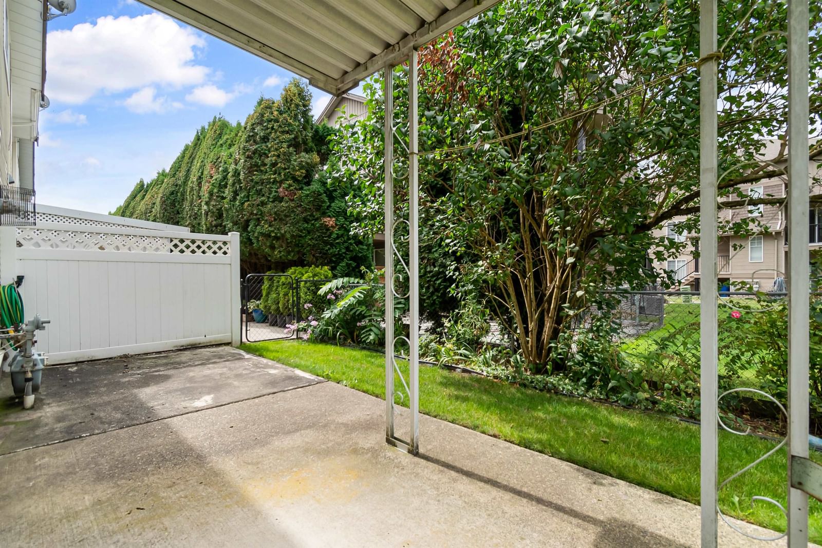 Listing Image 27