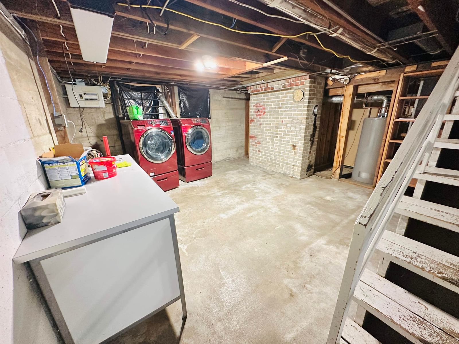 Listing Image 16