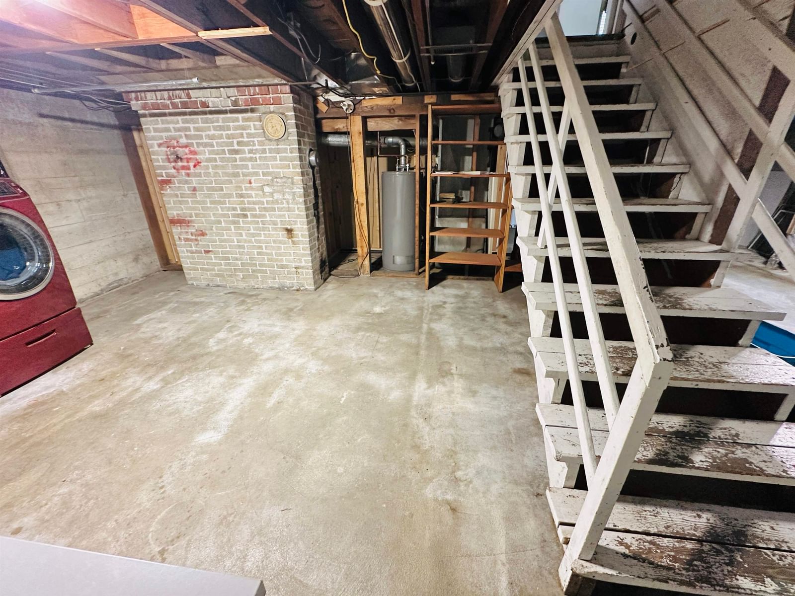 Listing Image 17