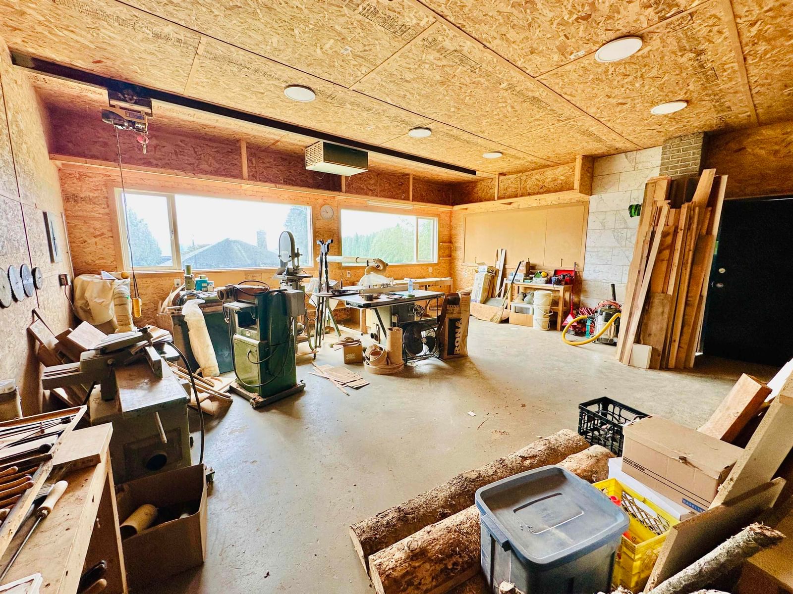 Listing Image 30