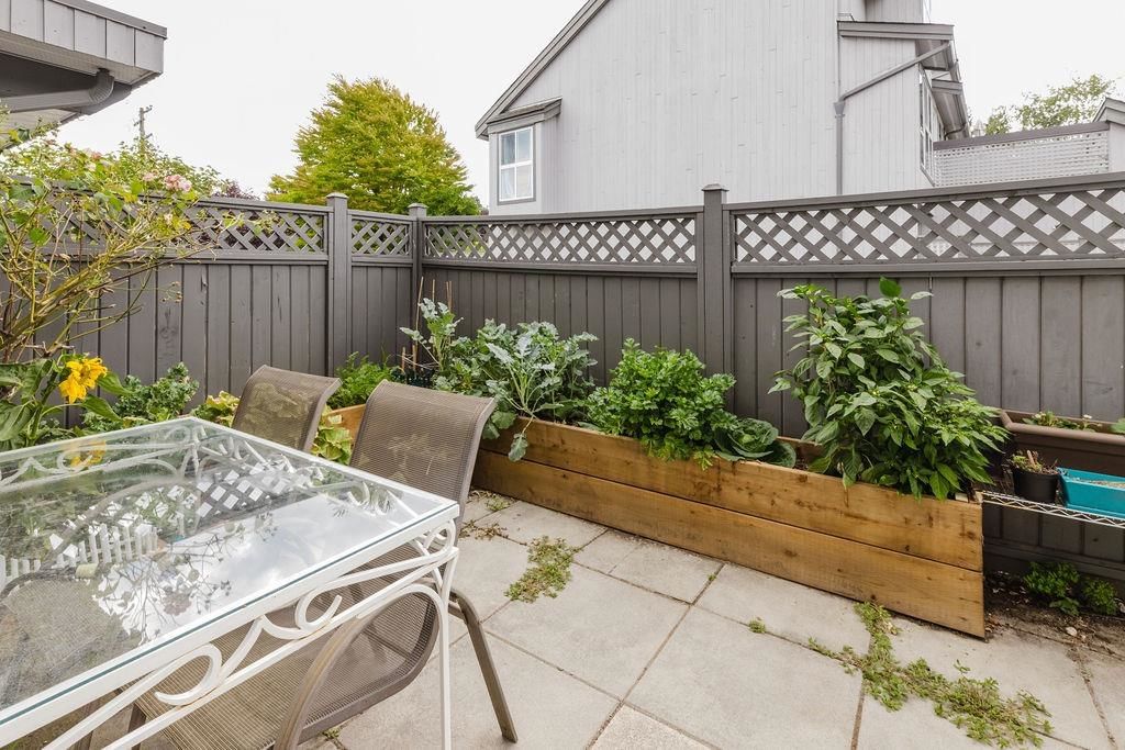 Listing Image 17