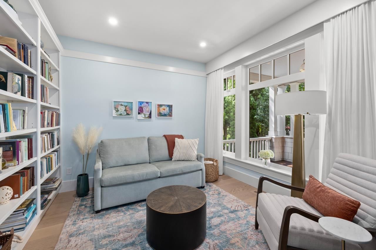 Listing Image 15