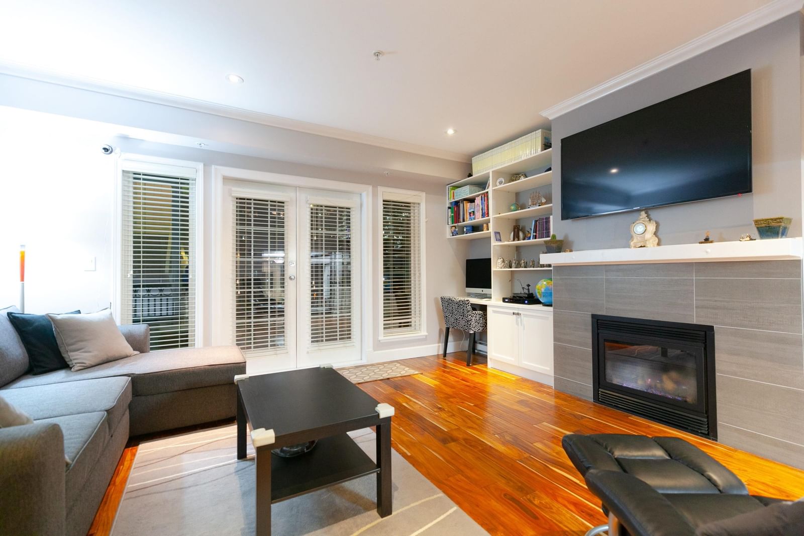 Listing Image 13