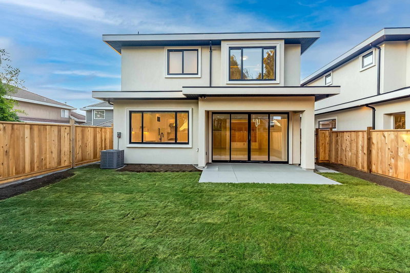 4246 Williams Road, Richmond, V0V 0V0 | Image 2