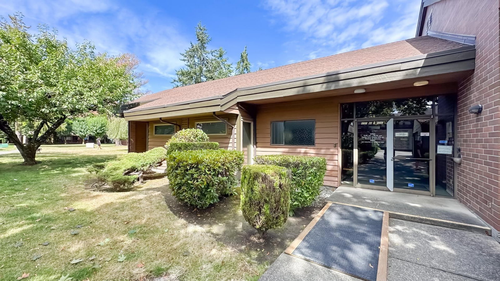 Listing Image 28