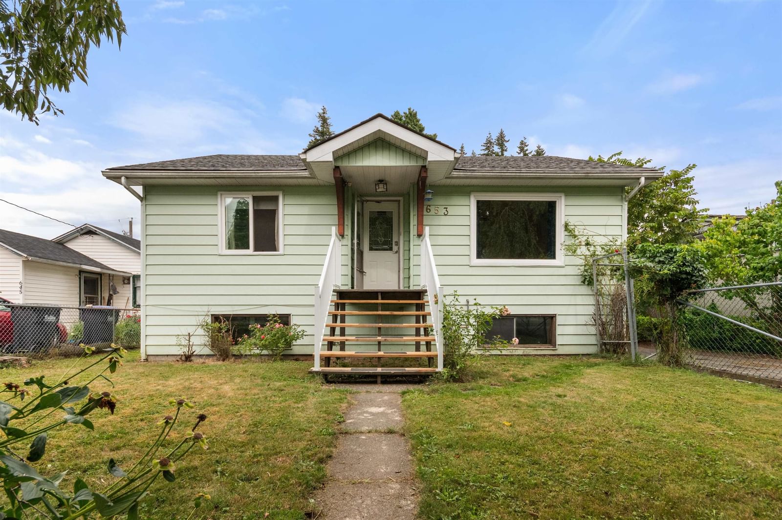 Listing Image 1