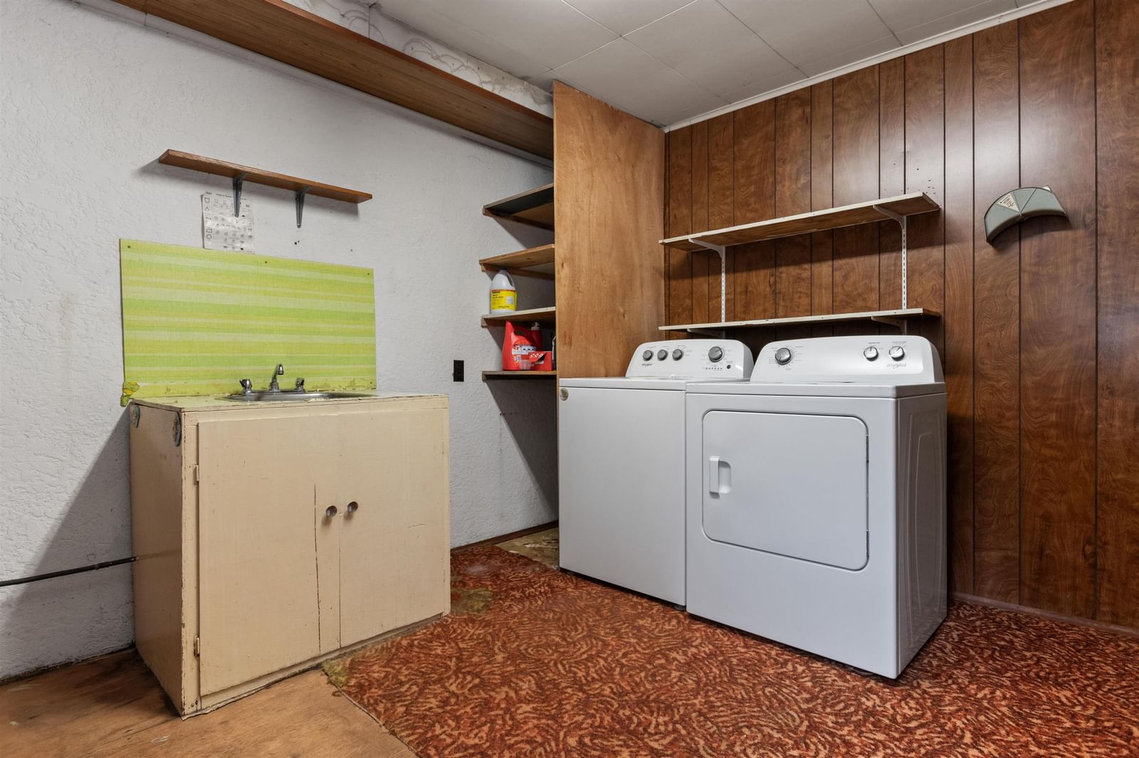 Listing Image 14