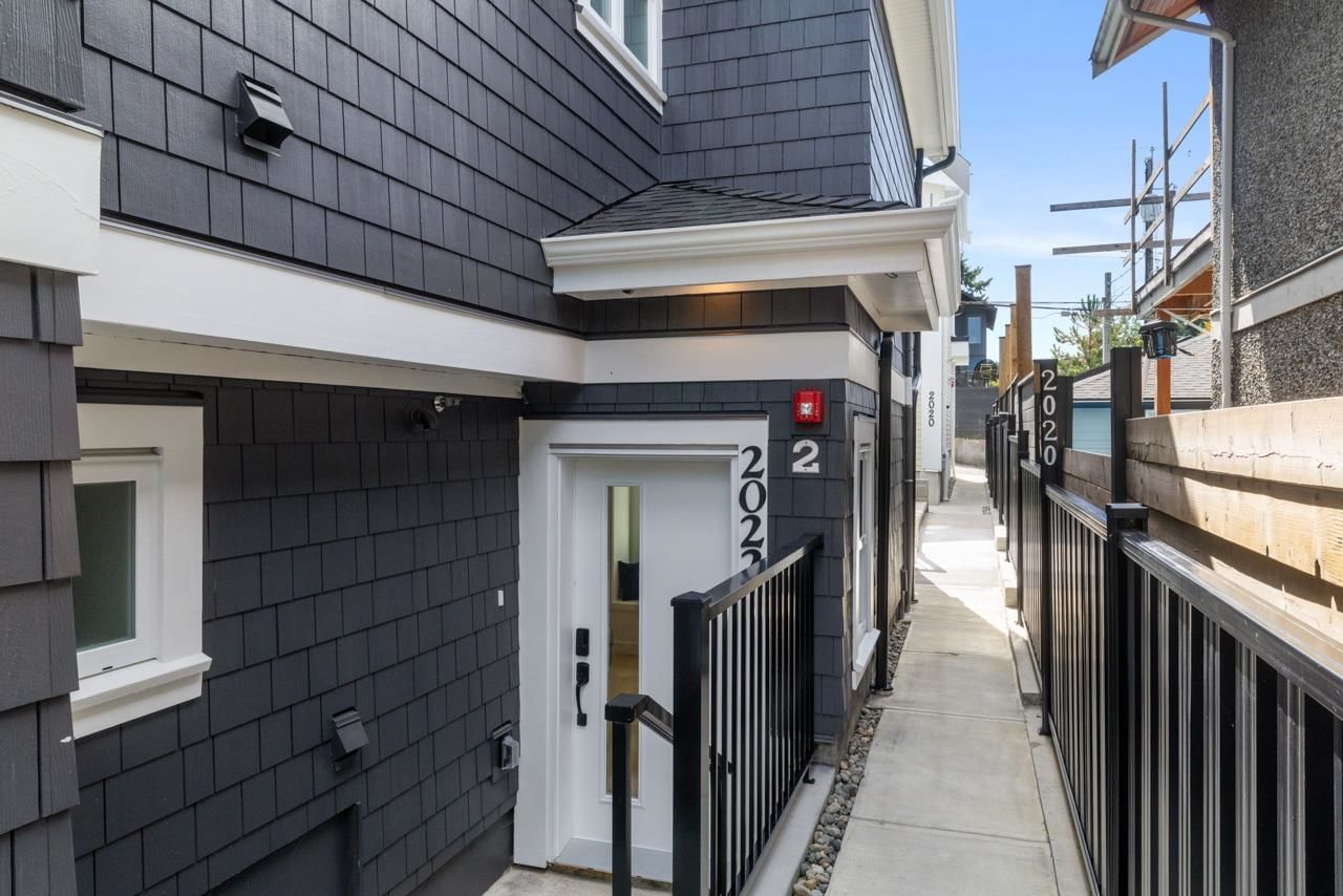 Listing Image 16
