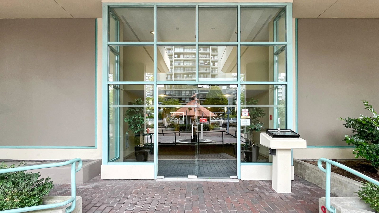 Listing Image 23