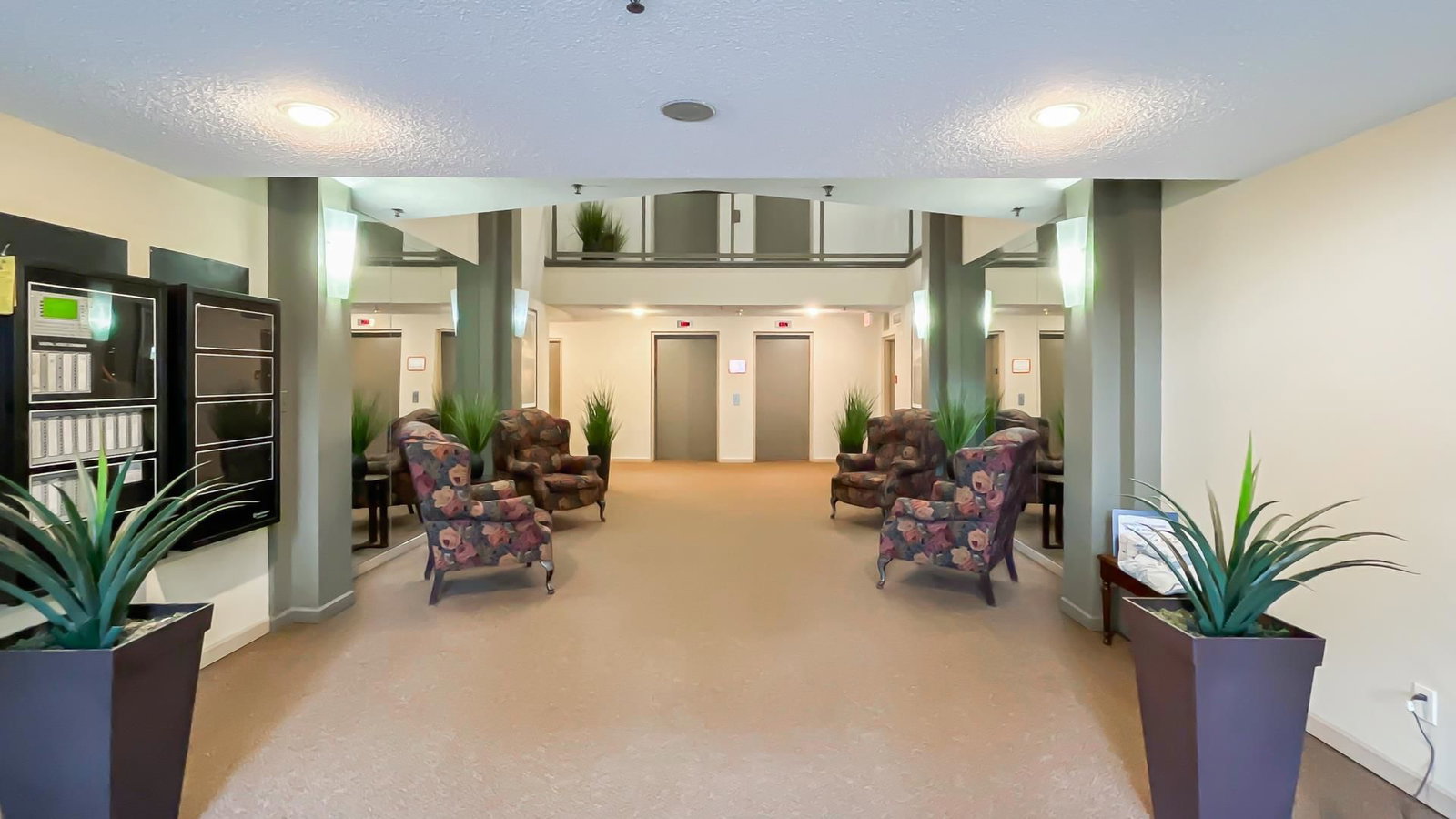 Listing Image 24