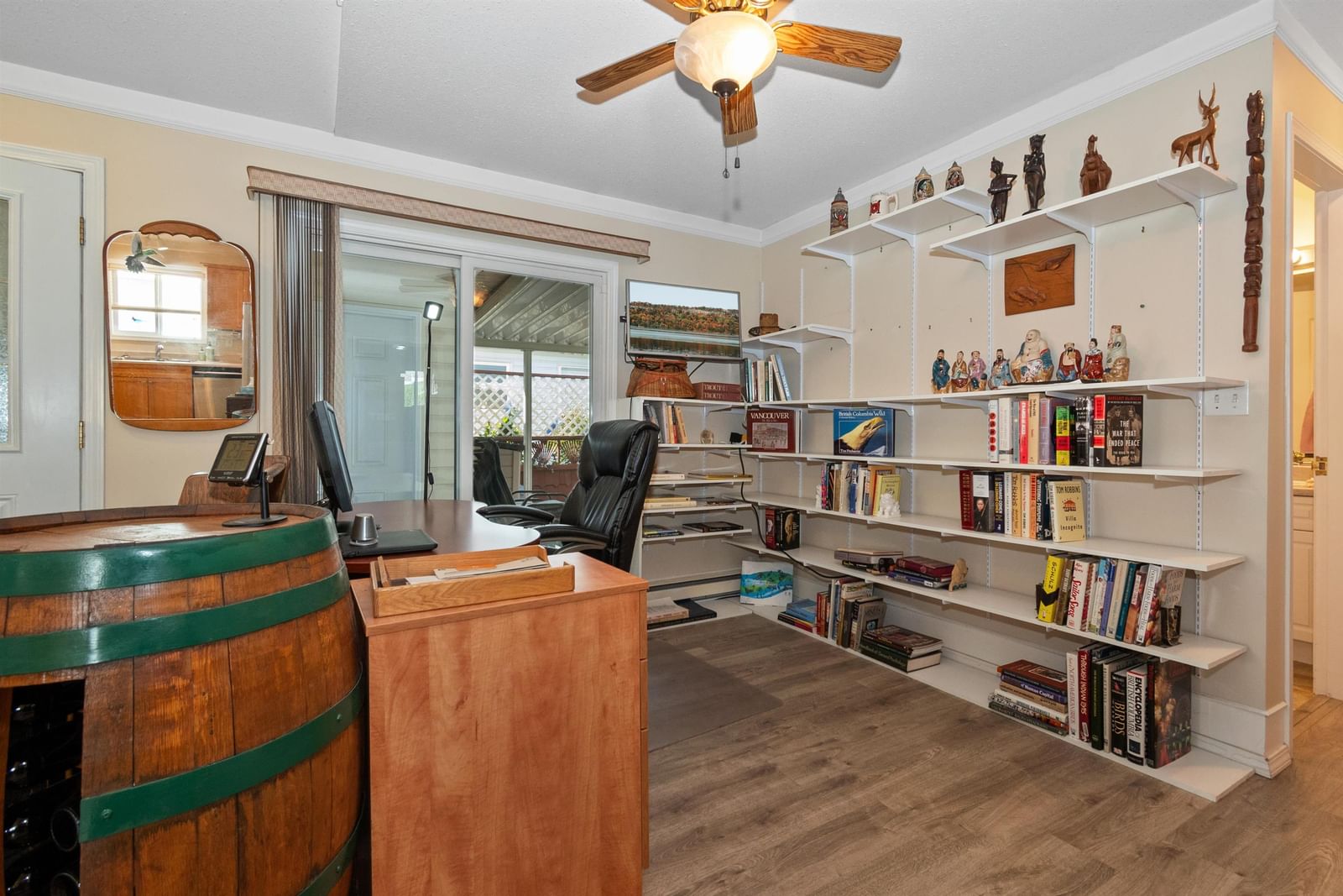 Listing Image 22