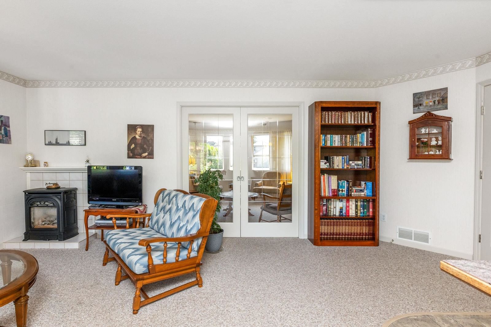Listing Image 14