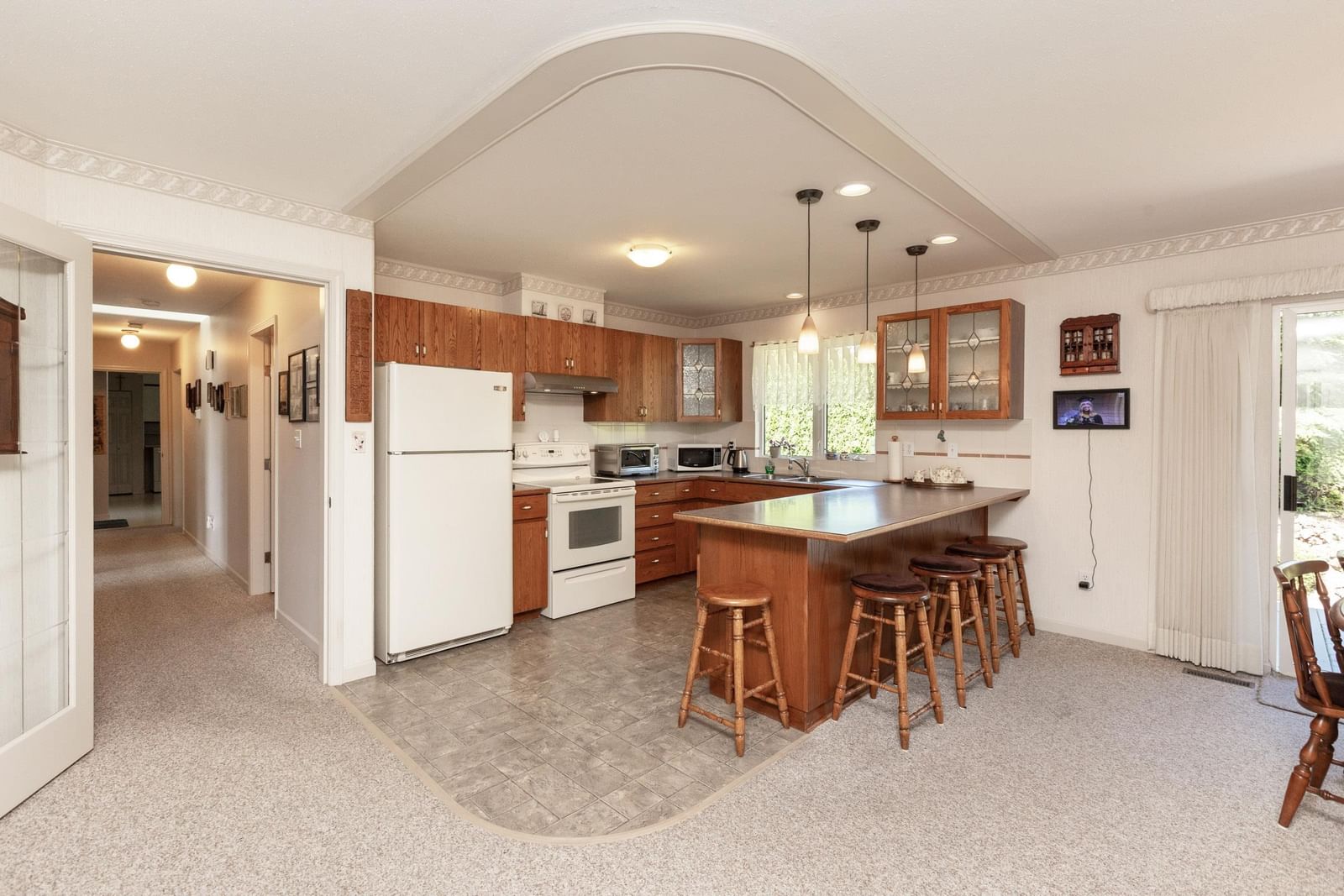 Listing Image 8
