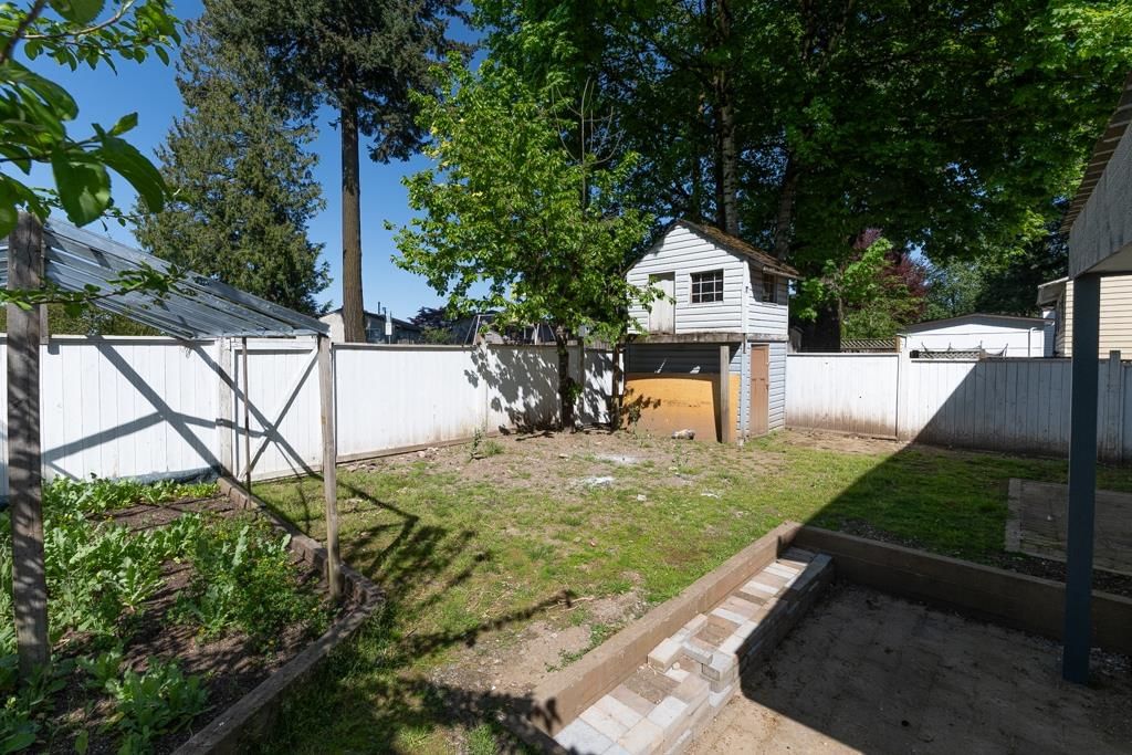 Listing Image 32