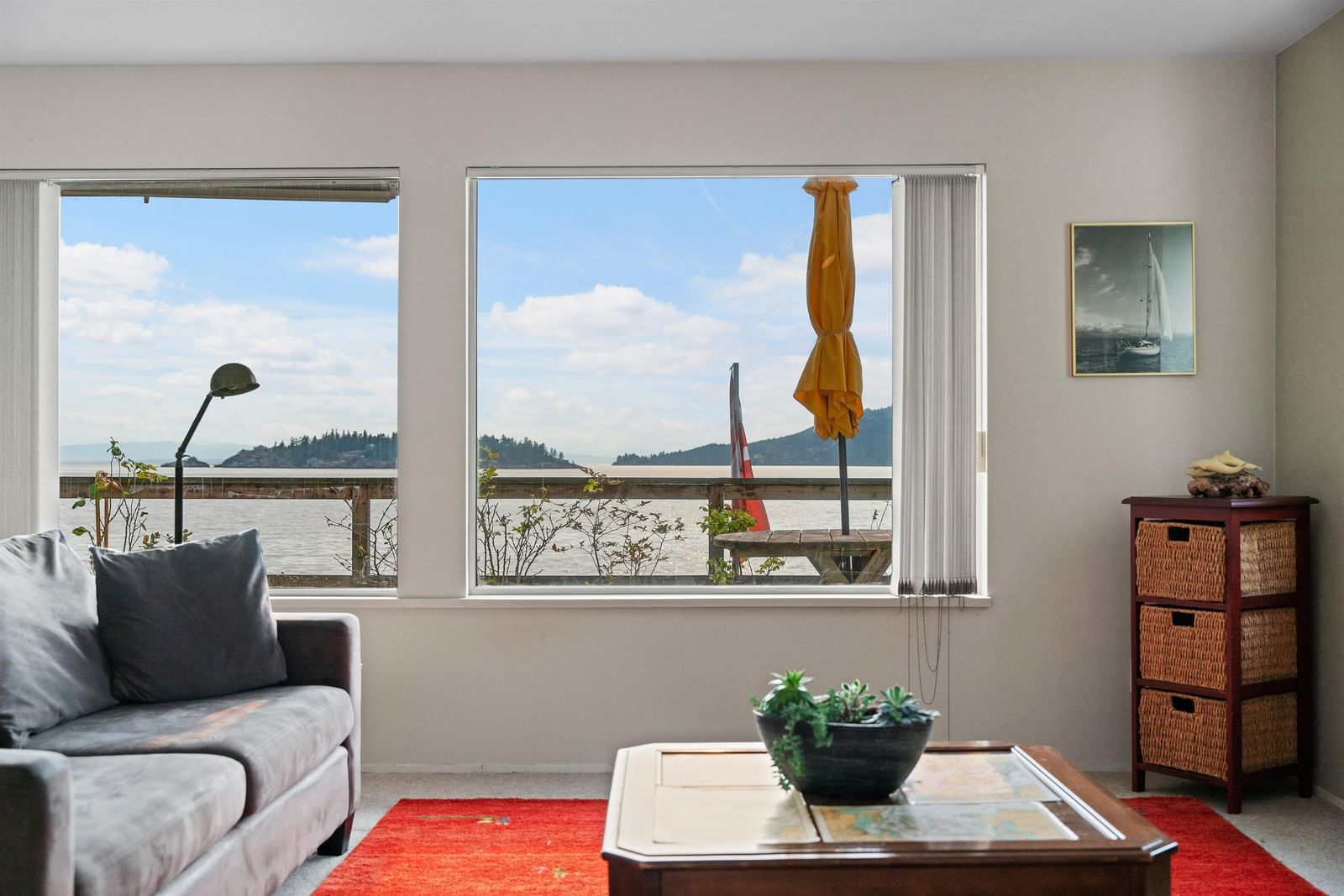 Listing Image 11