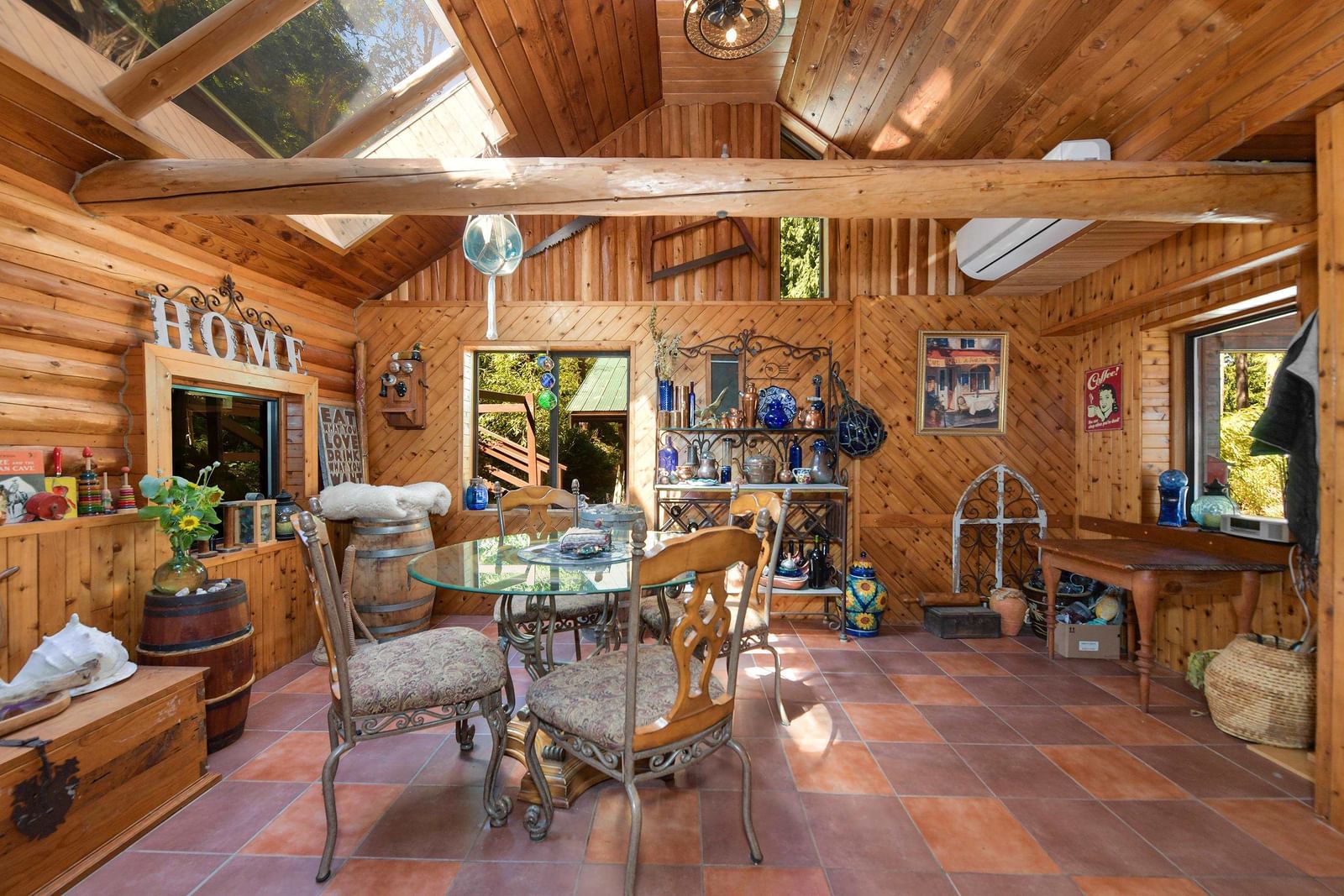 Listing Image 16
