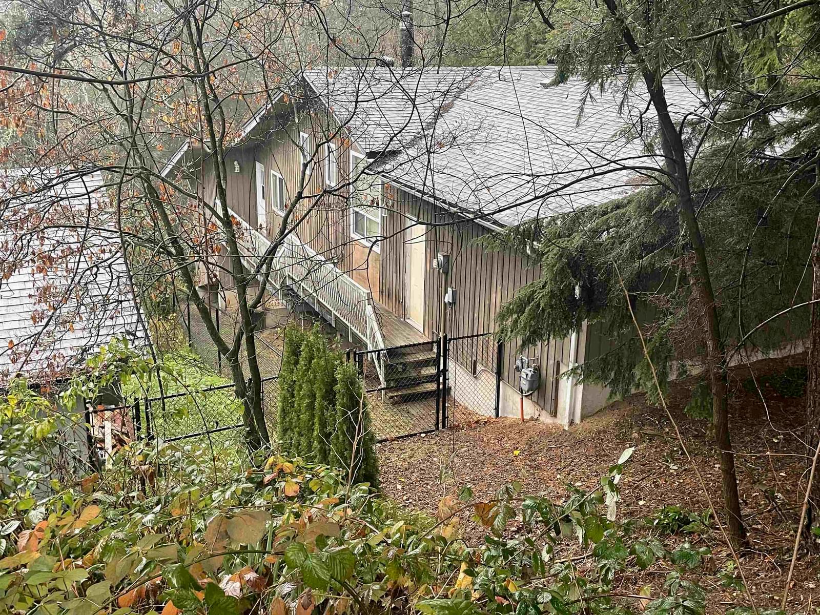 Listing Image 17