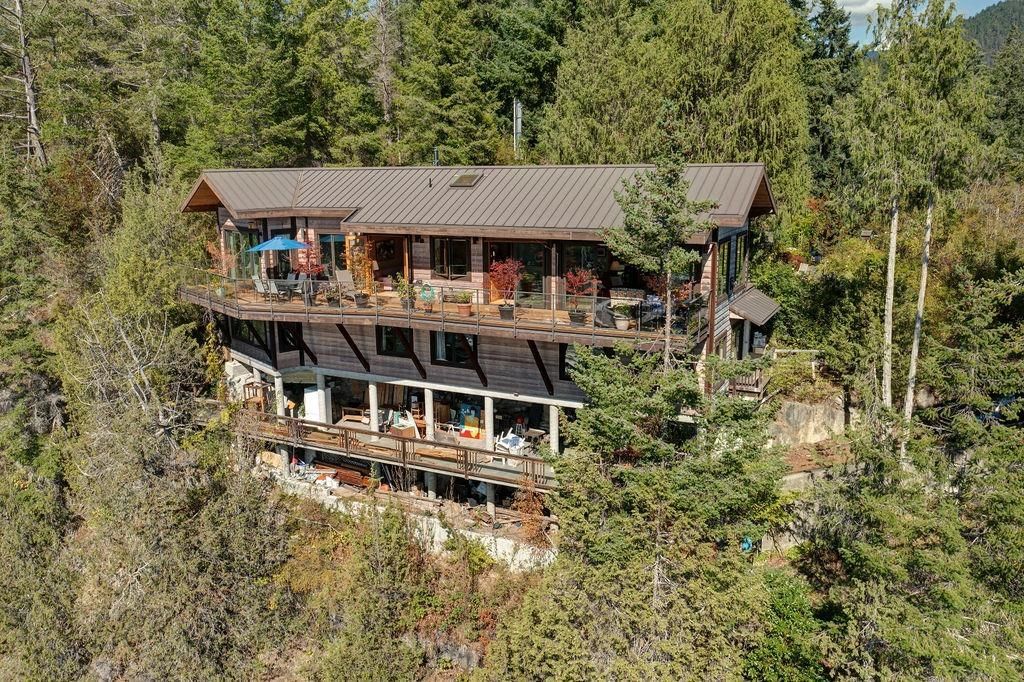 Listing photo 5