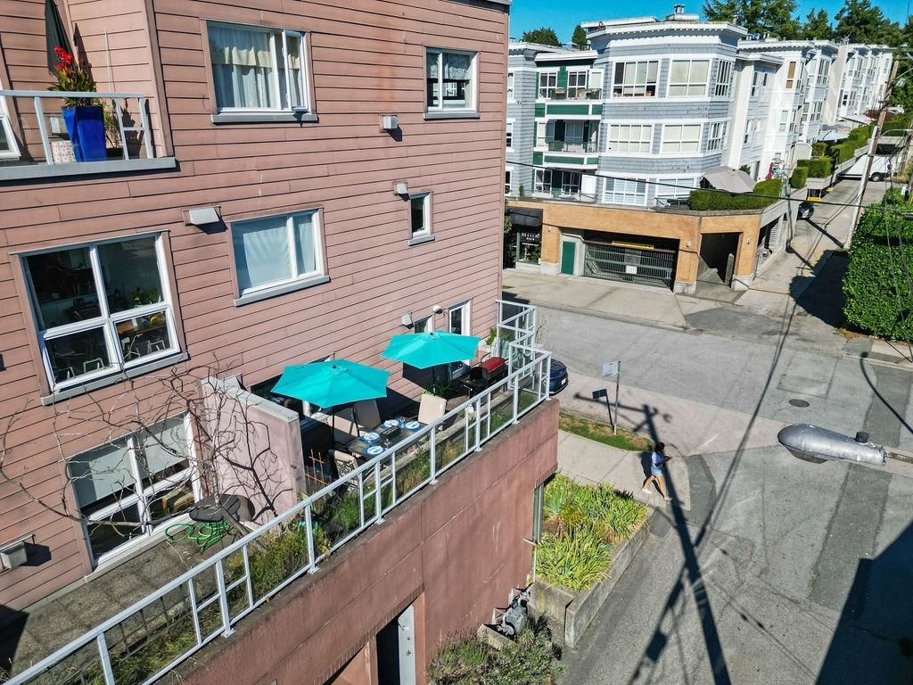 Listing Image 29
