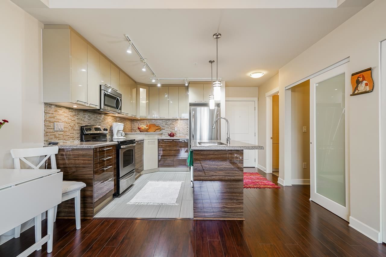 Listing Image 13
