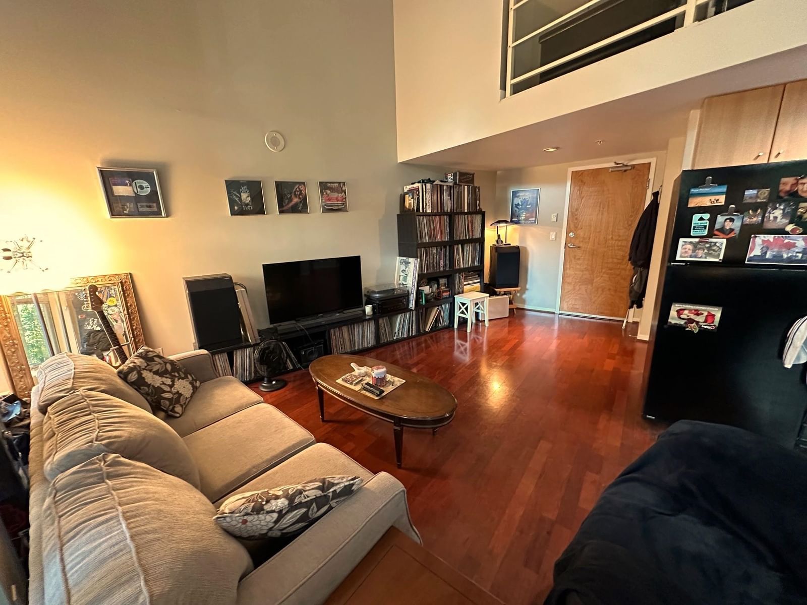 Listing Image 16