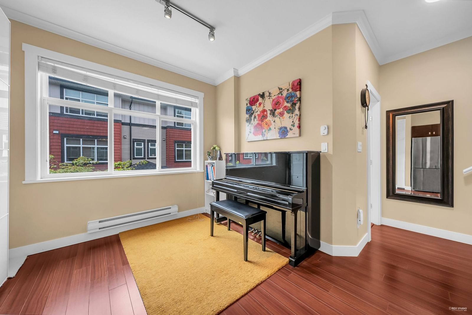 Listing Image 17