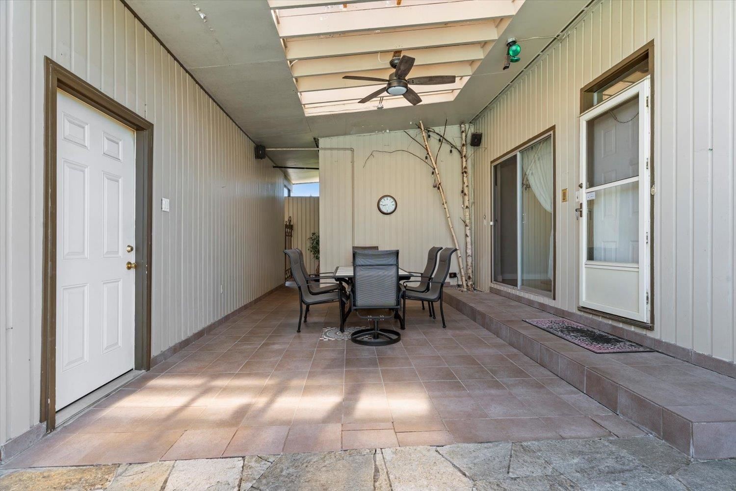 Listing Image 29