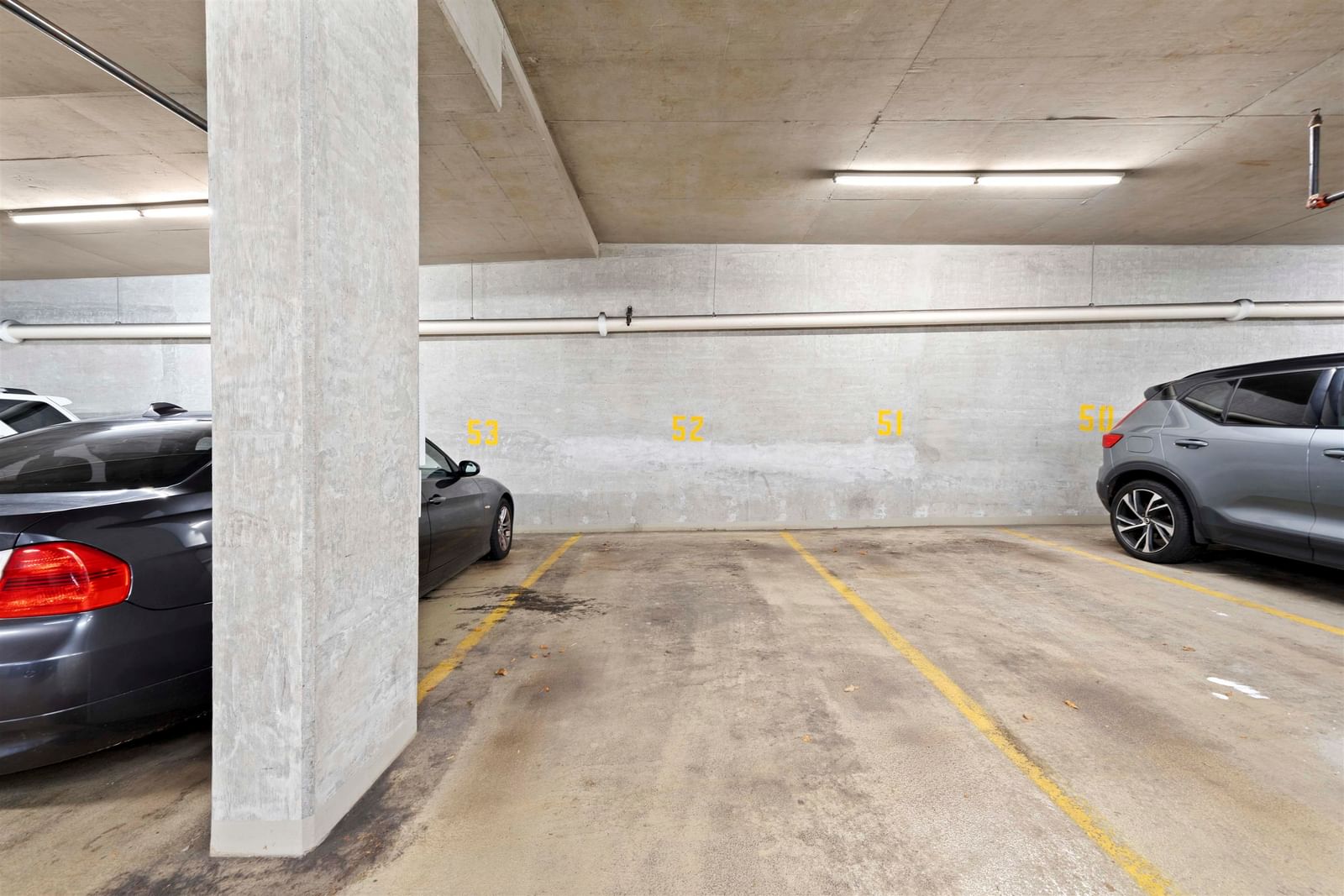 Listing Image 17
