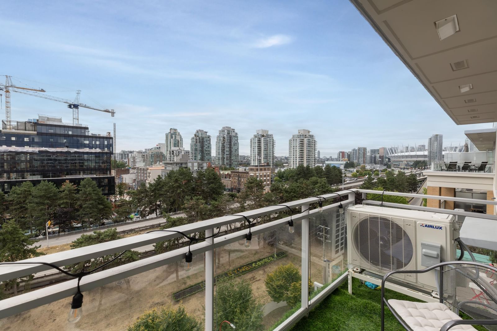 Listing Image 21