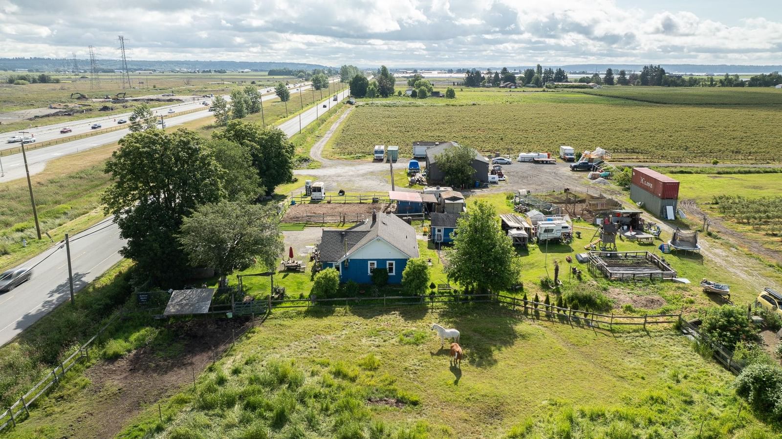 Listing Image 10