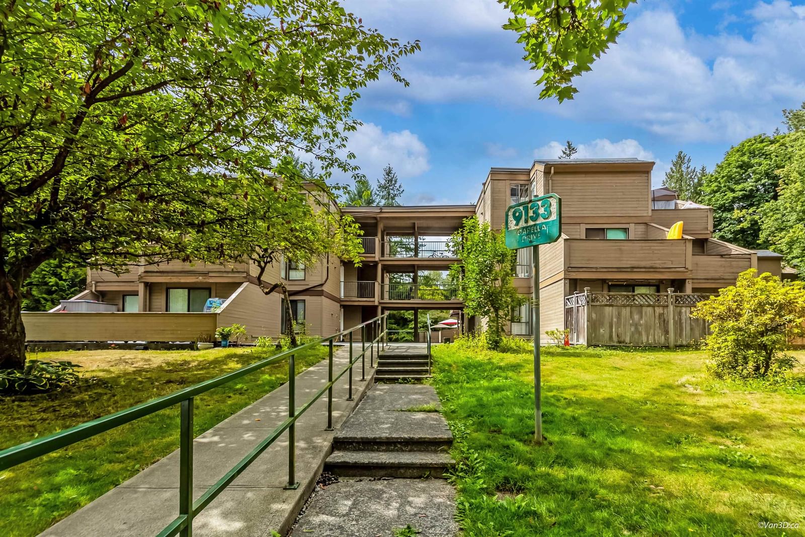 Listing Image 14