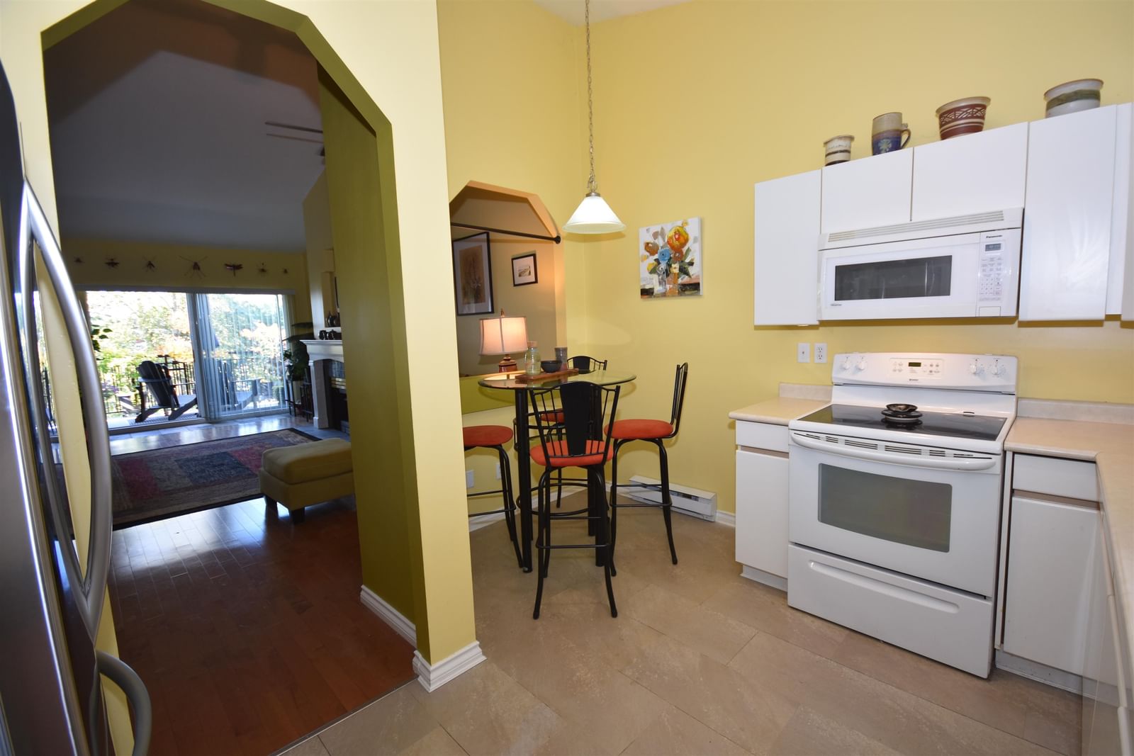 Listing Image 11