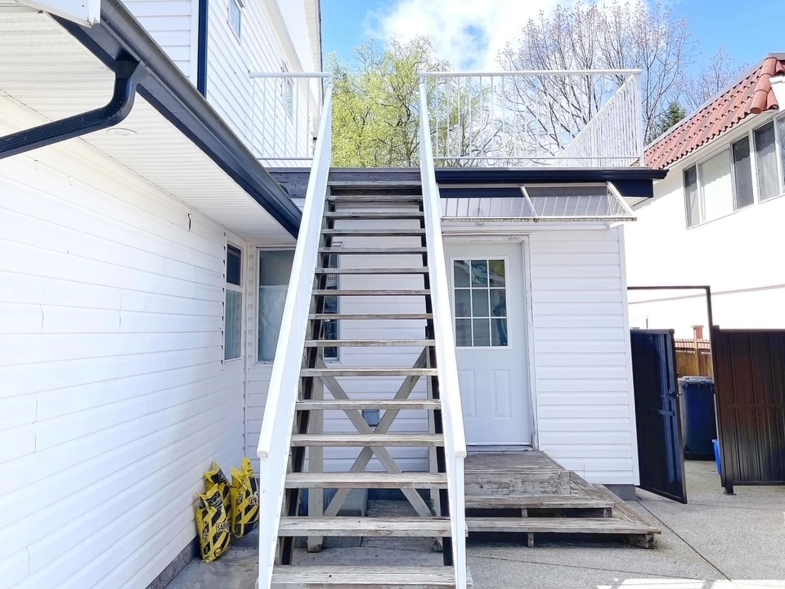 Listing Image 23