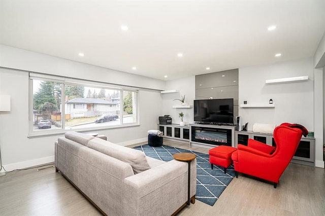 353 Laurentian Crescent