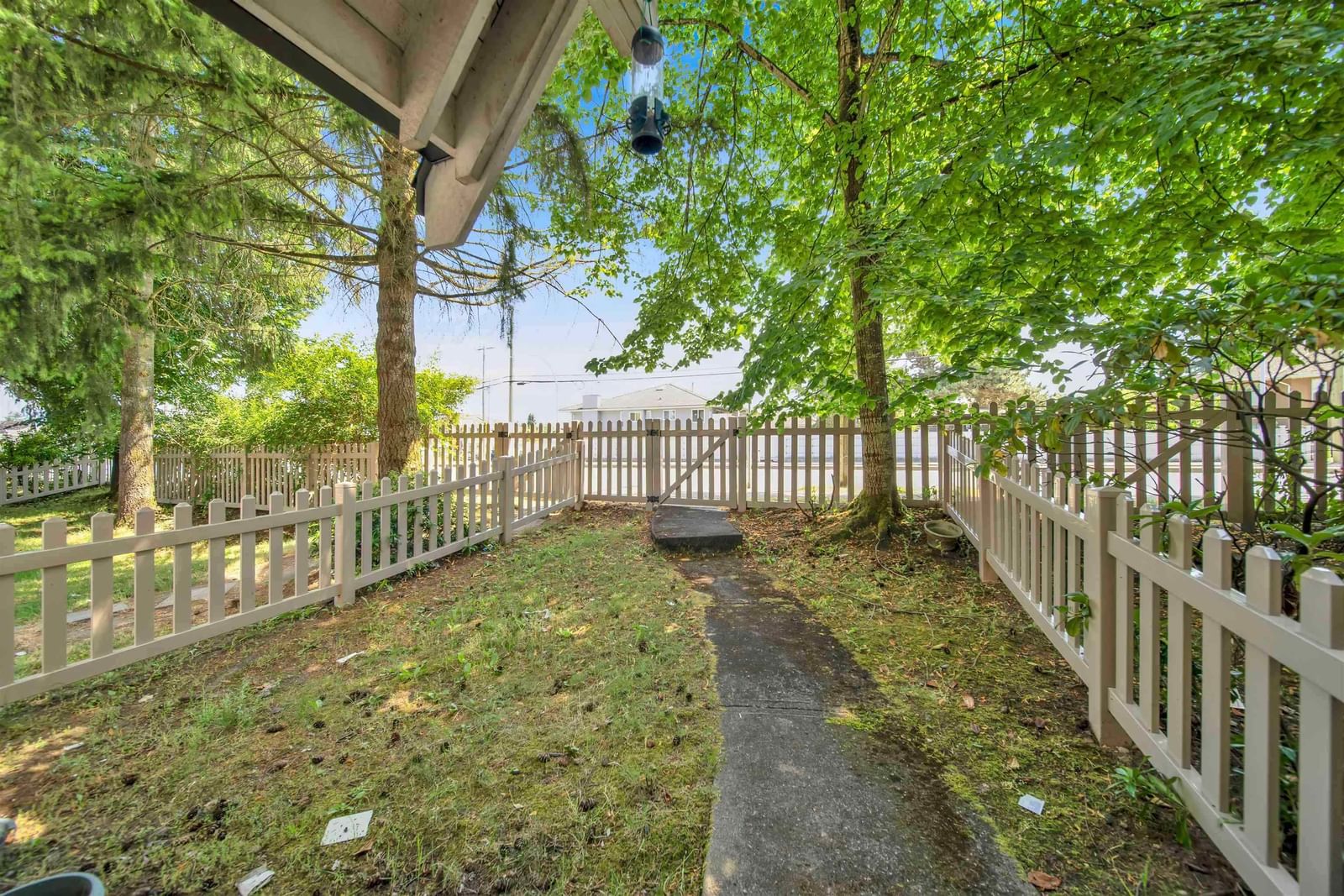 Listing Image 27