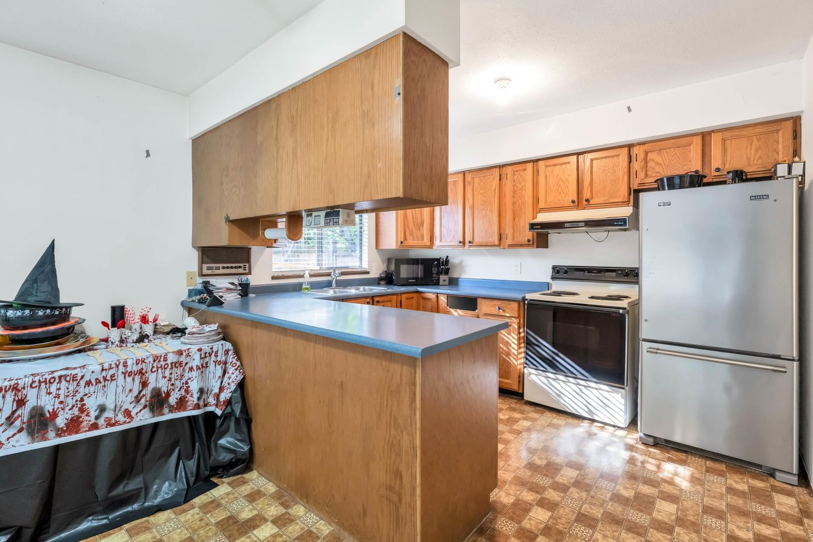 Listing Image 11