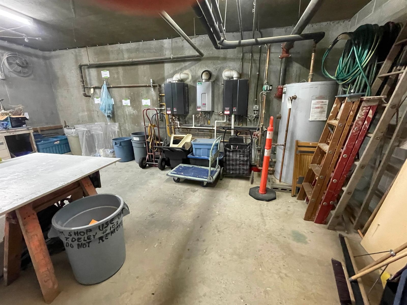 Listing Image 30