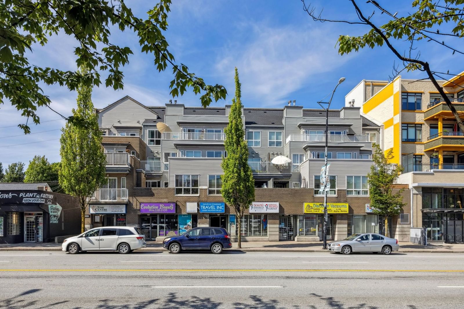 Listing Image 19