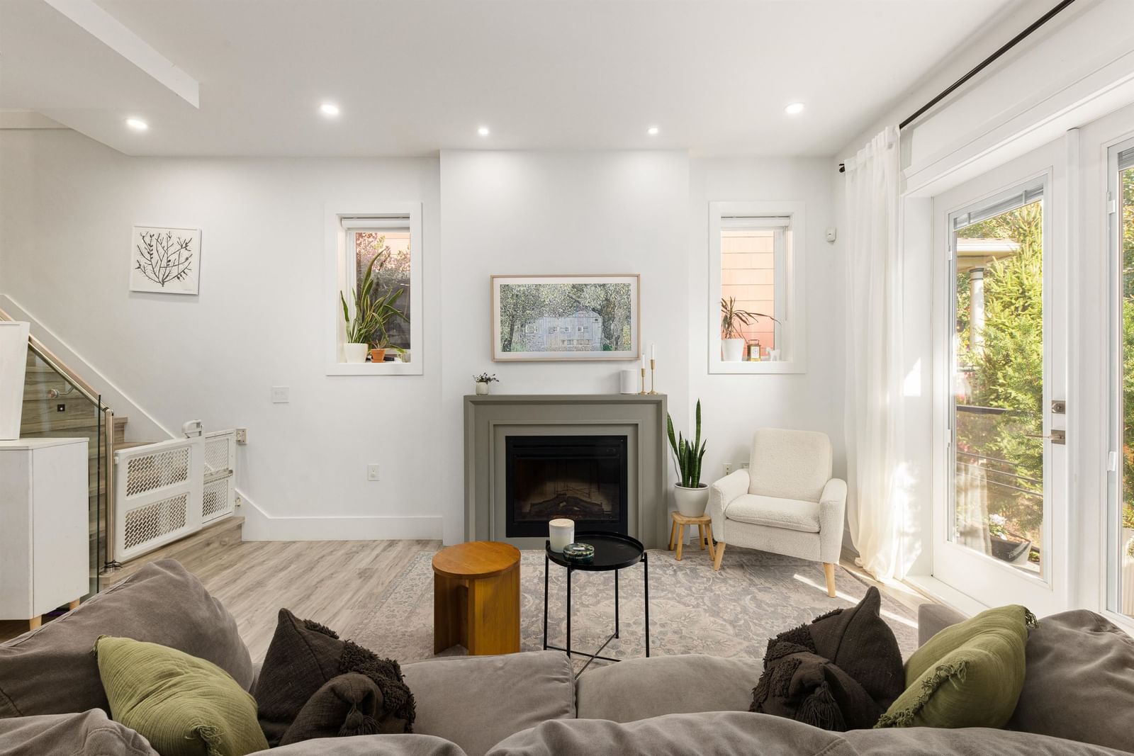 Listing Image 13