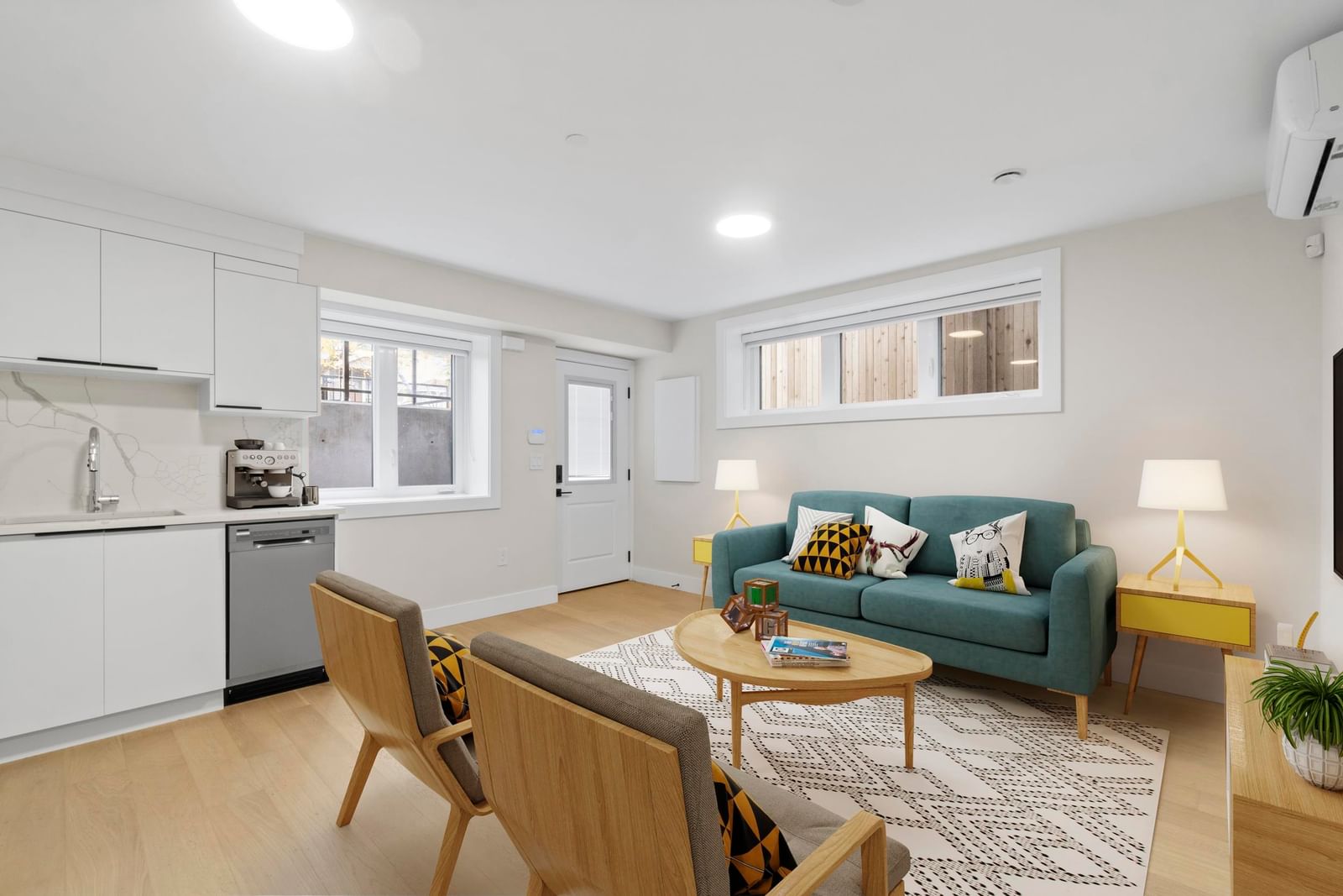 Listing Image 20